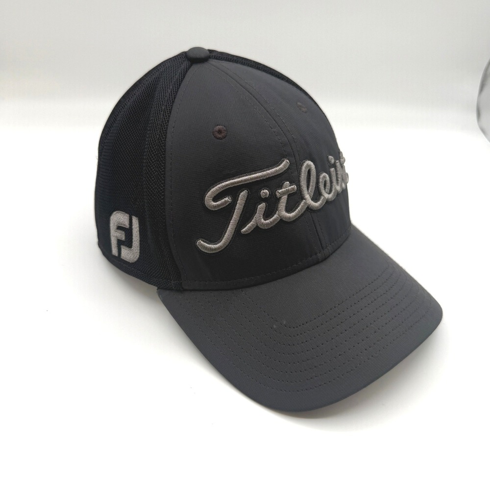 Titleist Hat Men Medium Large Black Mesh Back Golf Pro V1 FootJoy Stretch Fit